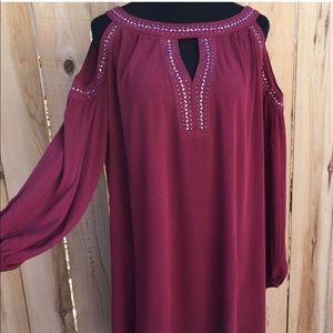 Burgundy Could Shoulder Embellished Tunic